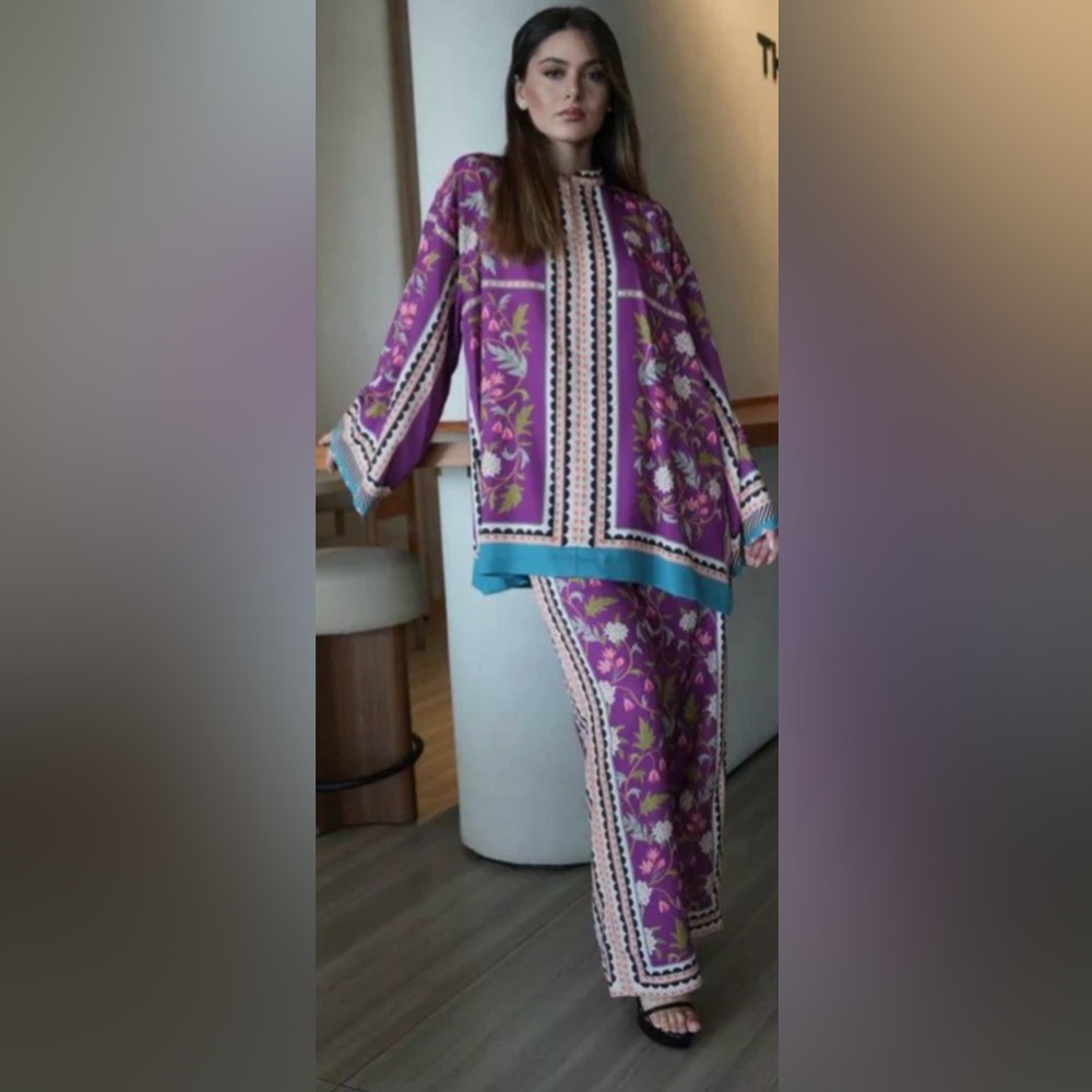 Sowears two piece women’s co-ord in Floral Purple